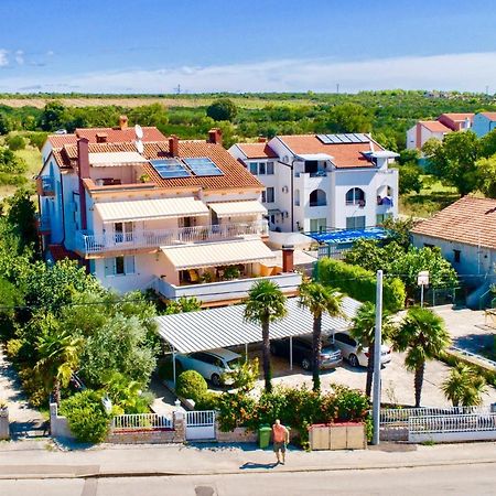 Отель Pansion Adria Свети-Филип-и-Яков Экстерьер фото